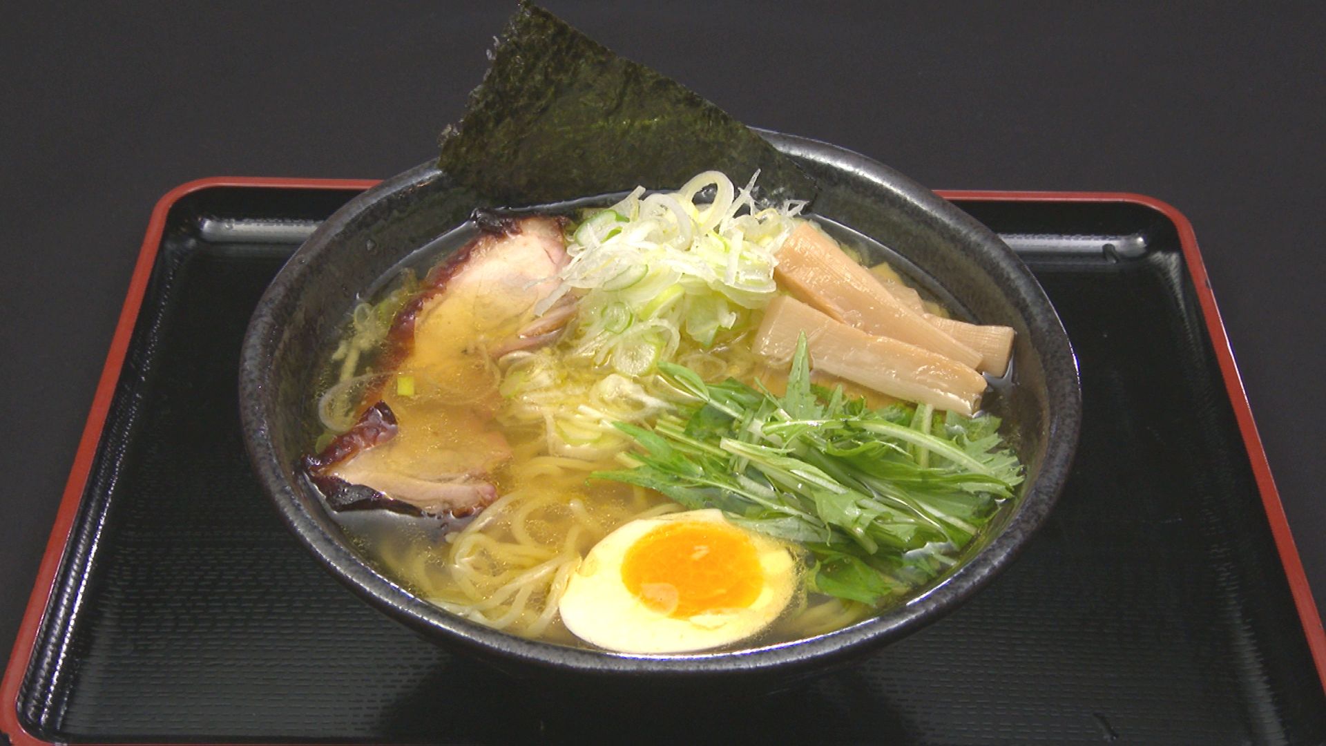 福龍軒 やまがた地鶏おぐにラーメン